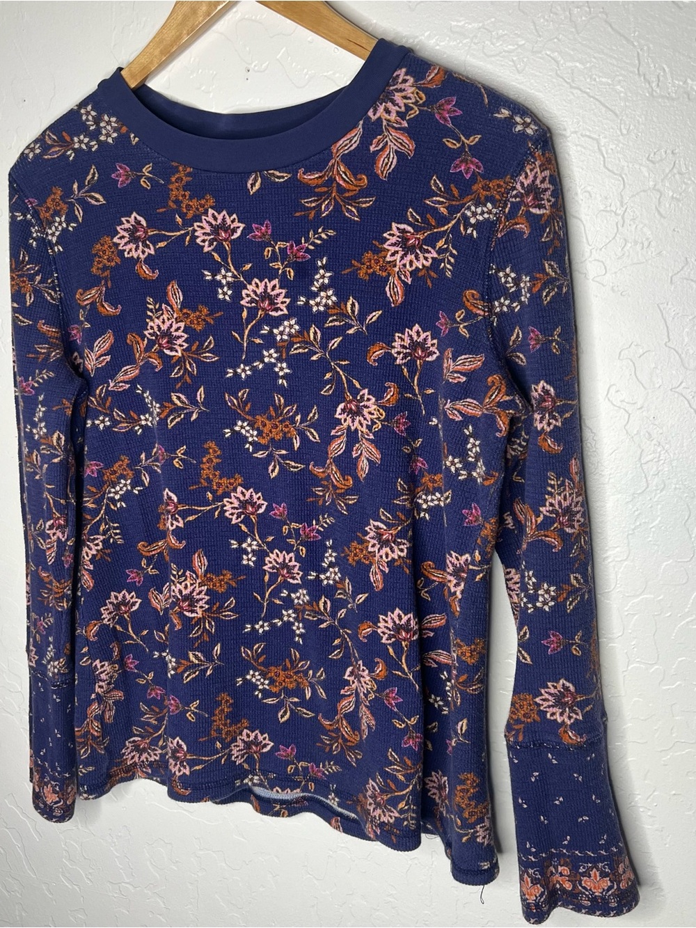 Sundance Hippie Mountain Navy Floral Long-Sleeve Thermal Boho button sleeves XL